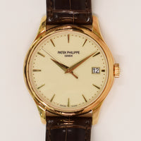 Calatrava Date 39mm Yellow Gold 5227J-001