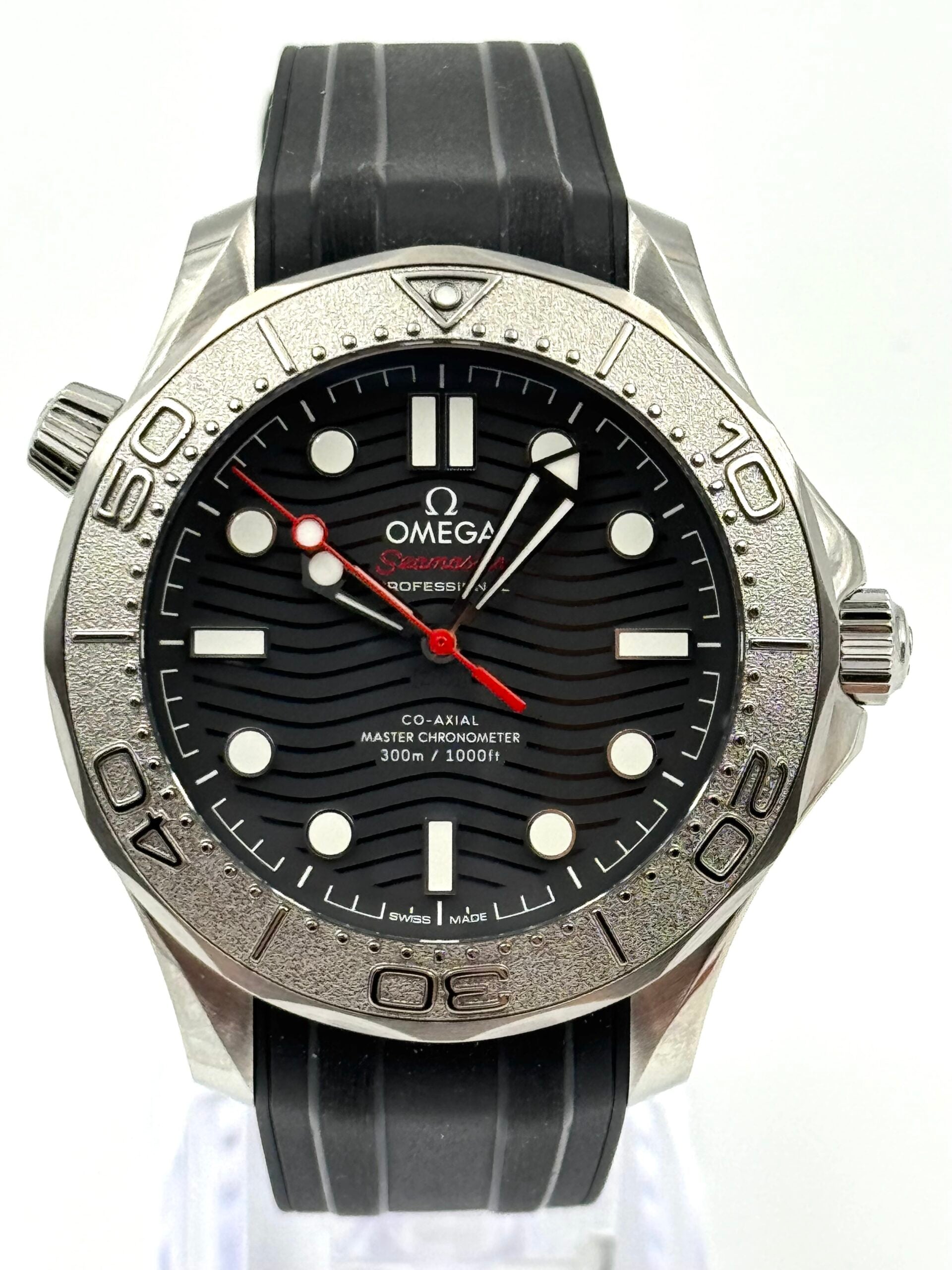 Omega Seamaster 300M Nekton 210.32.42.20.01.002