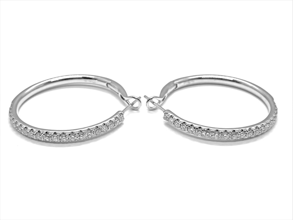 18kt wg dia hoop ear, 1.37cts