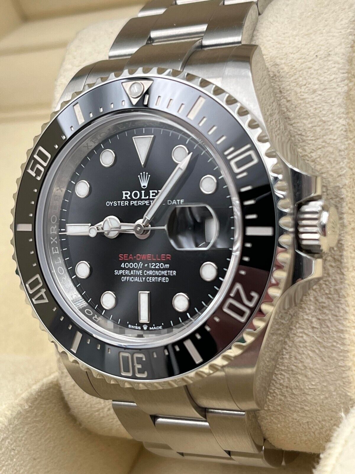 Rolex Sea-Dweller 126600