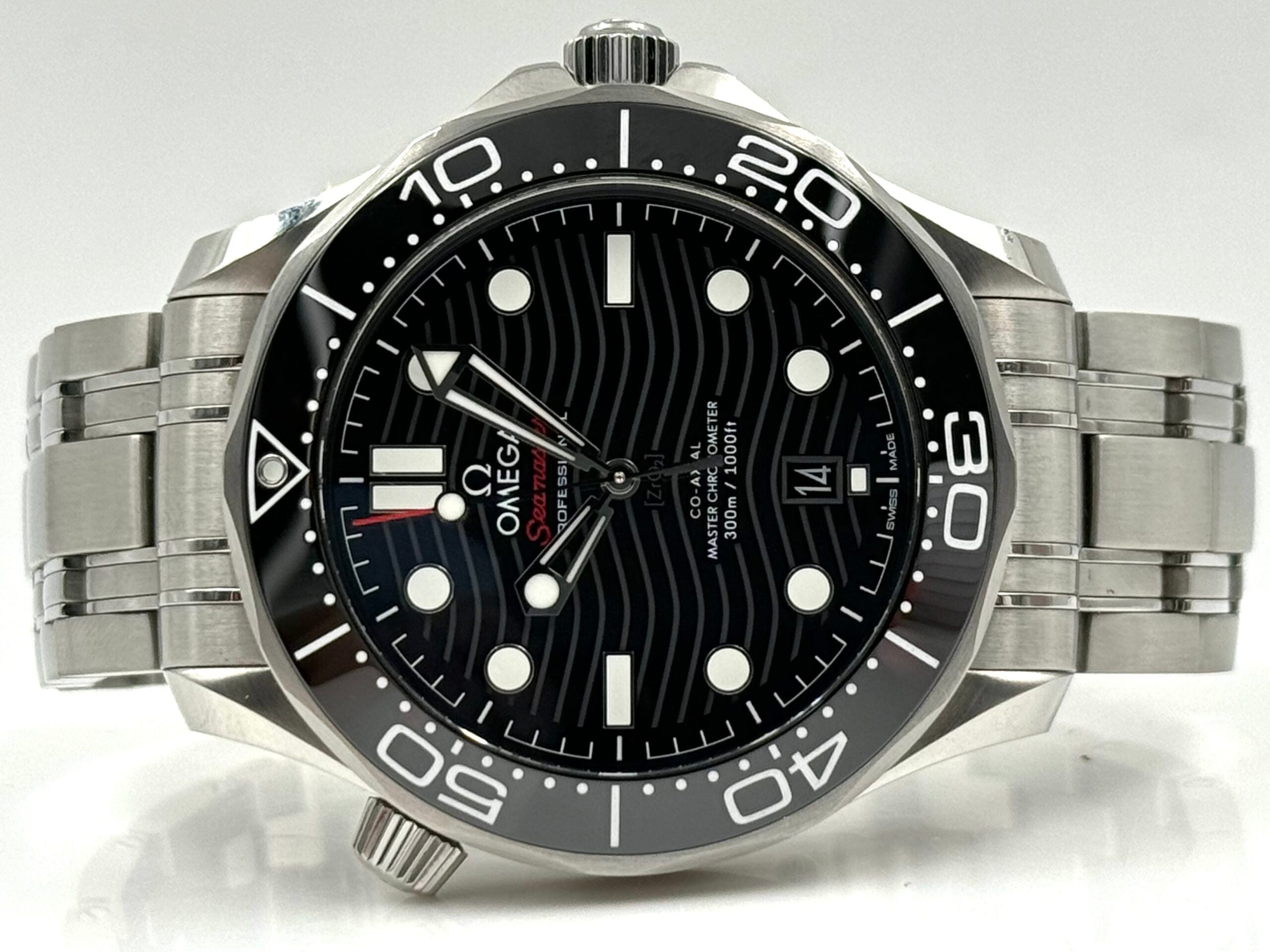 Omega Seamaster 300m 210.30.42.20.01.001