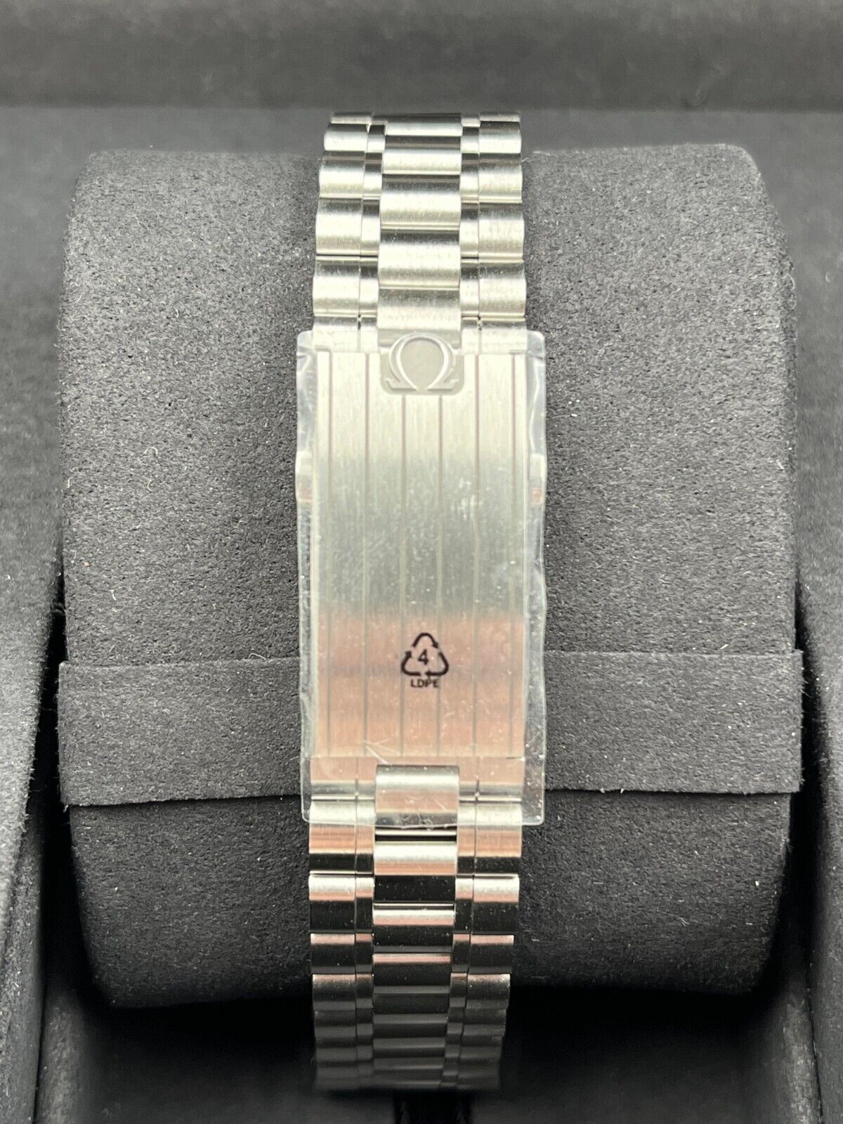 Omega Speedmaster Hesalite 310.30.42.50.01.001