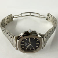 Nautilus 40mm Stainless Steel 5711/1A-010