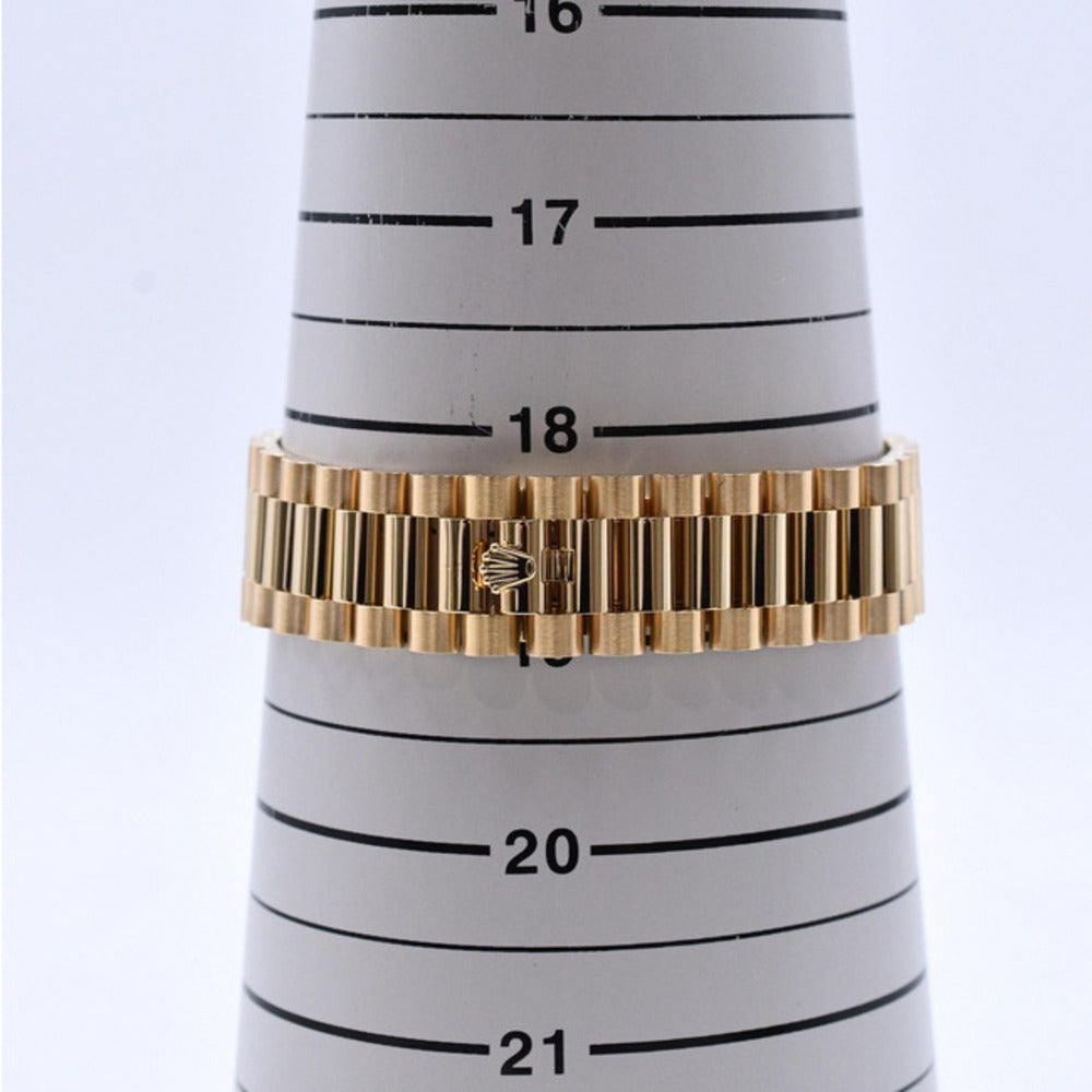 Day-Date 40mm Yellow Gold 228238