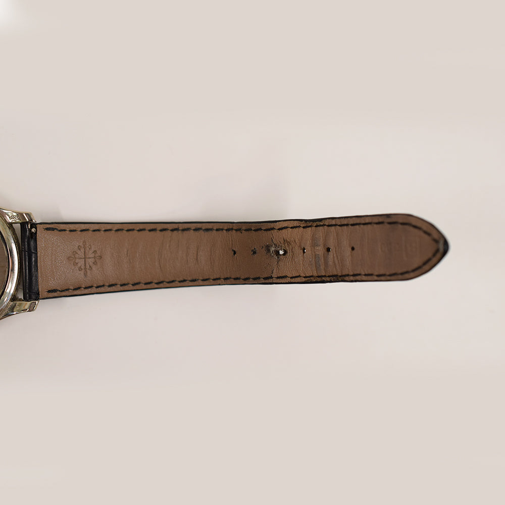 Calatrava Automatic Date 39mm White Gold 5227G-010