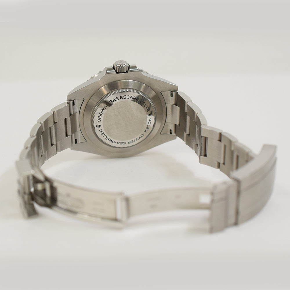 Sea-Dweller RED 43mm 50th Anniversary - Steel 126600