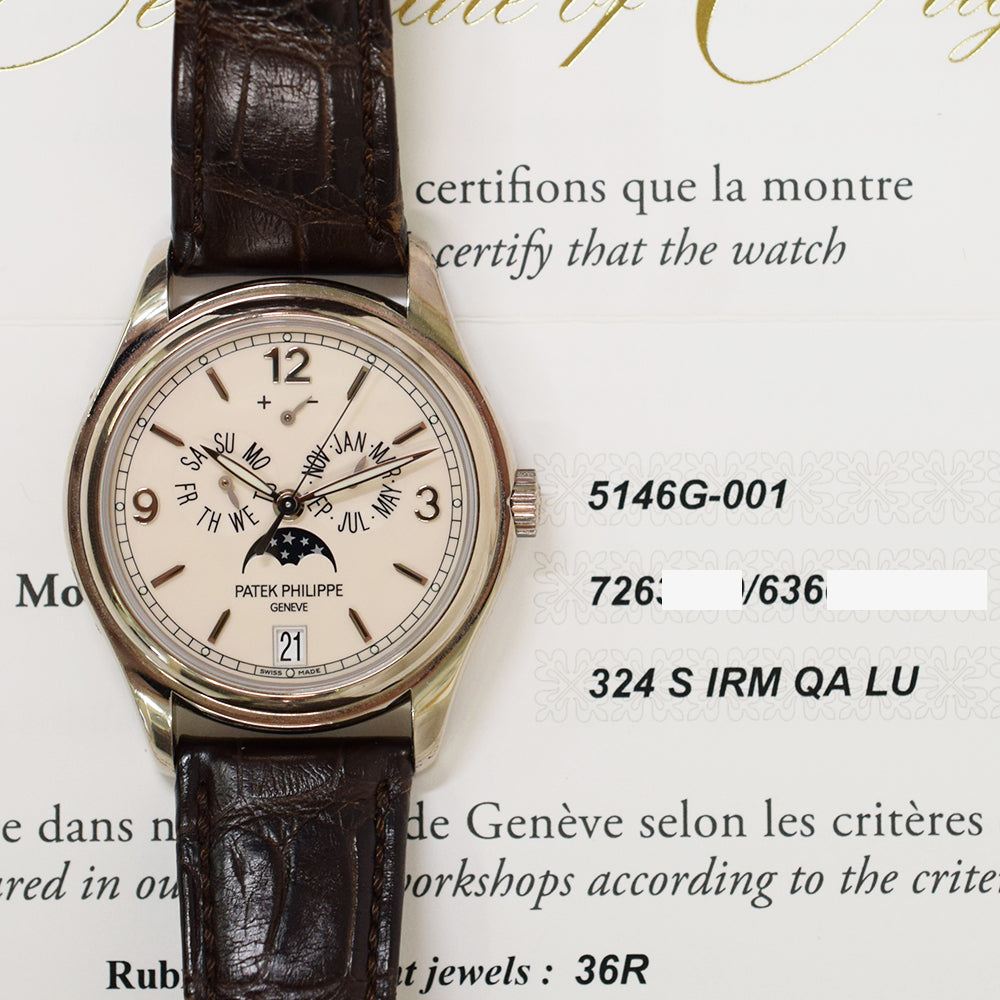 Calatrava Annual Calendar Moon Phase Complications Selfwinding 39mm White Gold 5146G-001