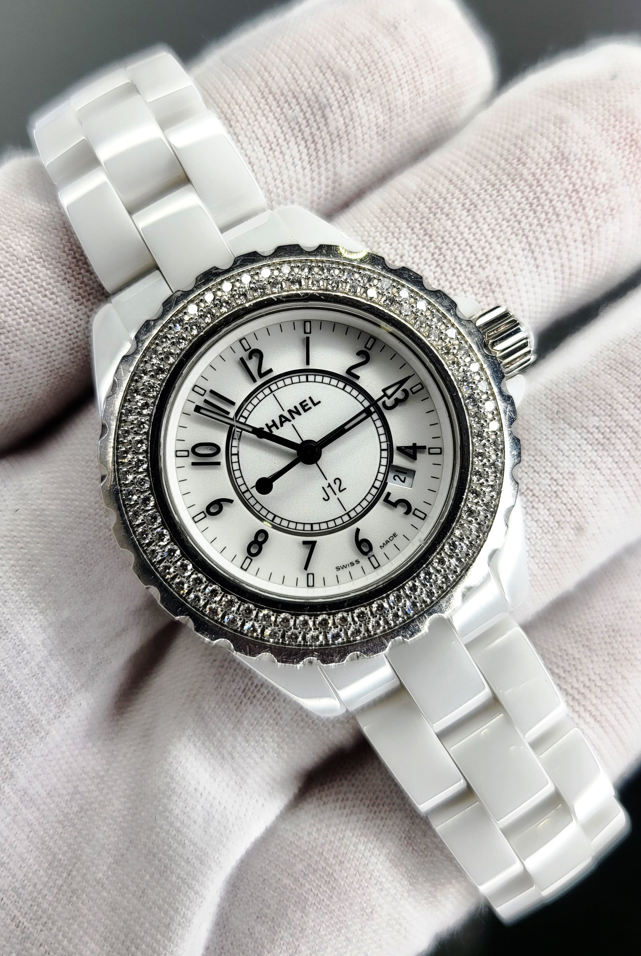 Chanel J12 Quartz 33mm White Ceramic Custom Diamond Bezel Ladies Watch H0968