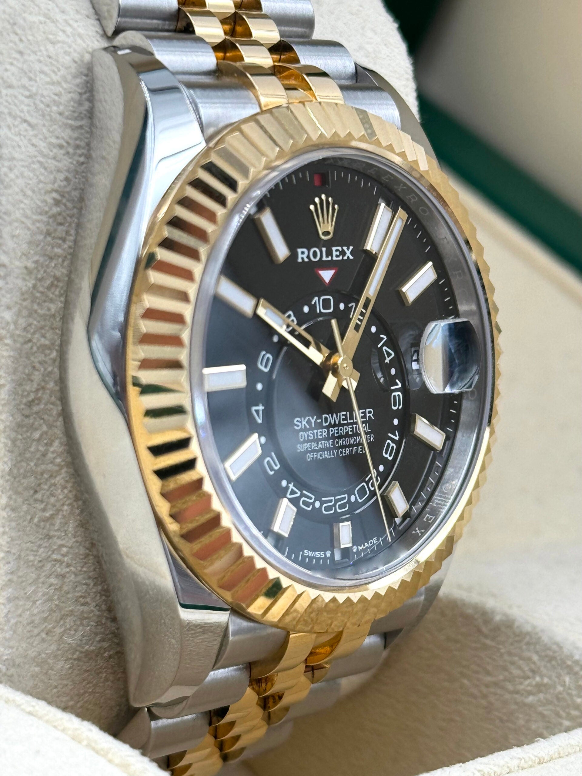 Rolex Sky-Dweller 336933