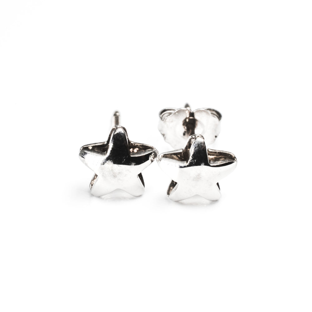 14kt White Gold Star Stud Earrings