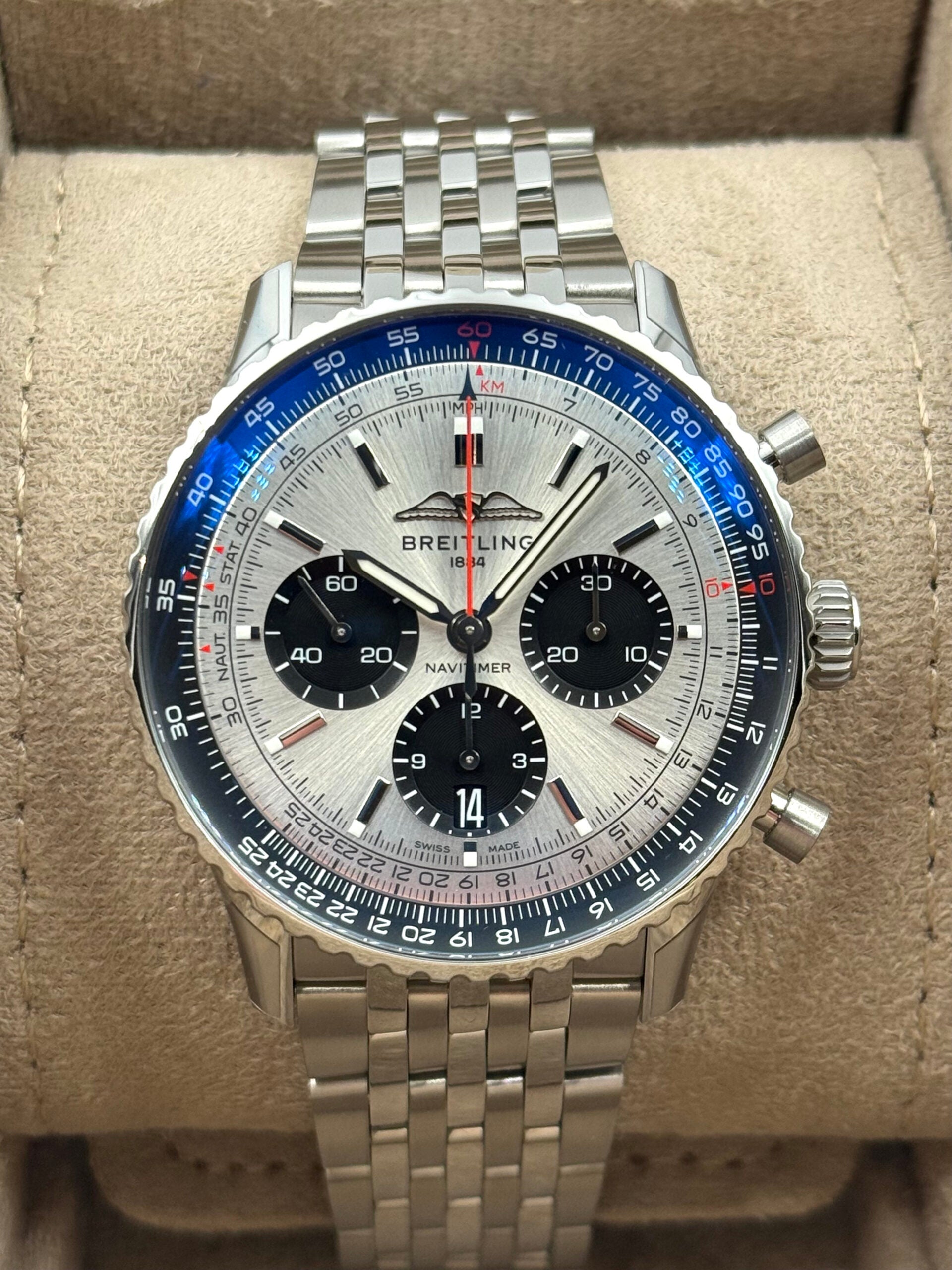 Breitling Navitimer AB0138