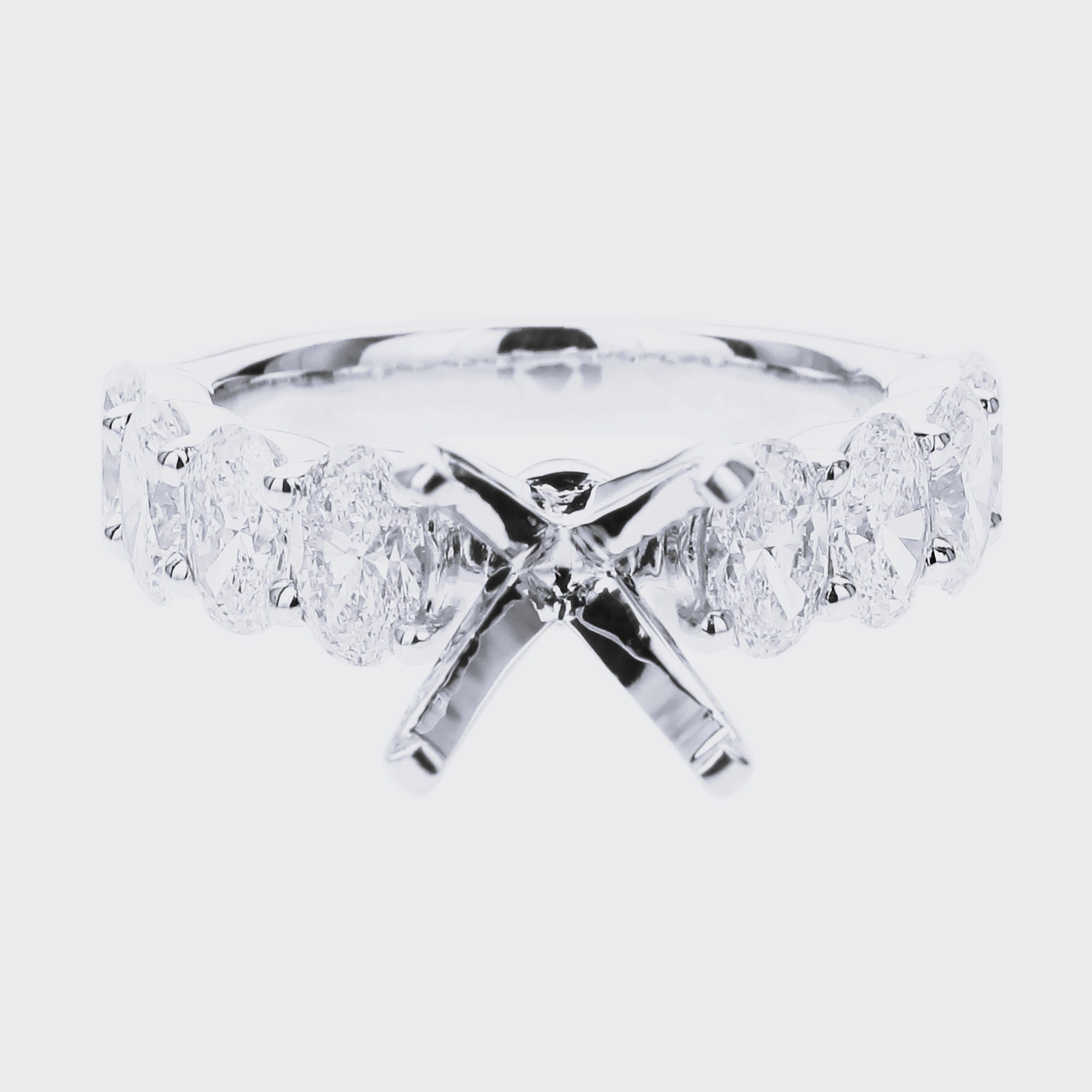 18K White Gold Oval Diamond Engagement Ring Setting 2.55 Carat
