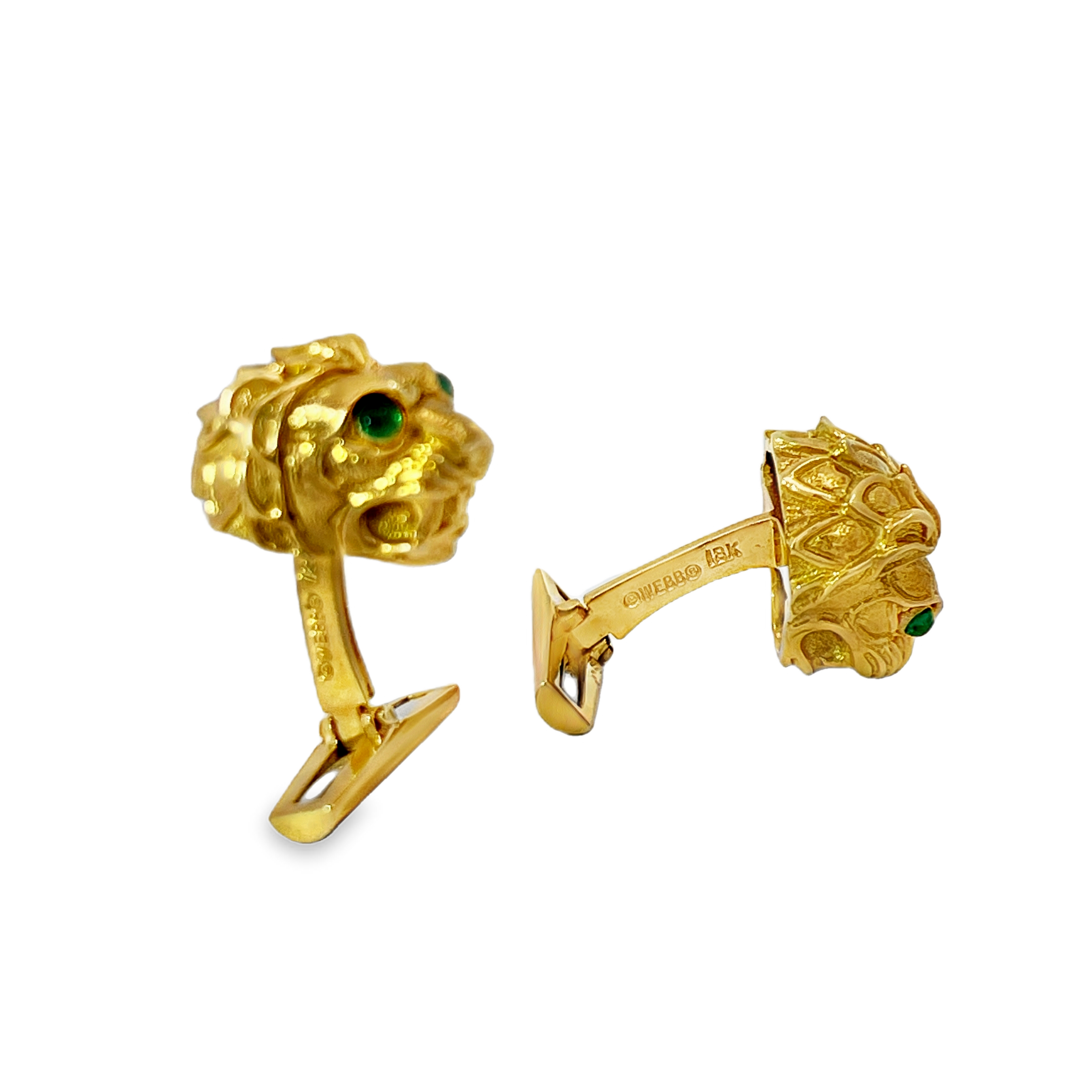 Estate David Webb 18K Yellow Gold Lion Head Cufflinks Emerald Eyes
