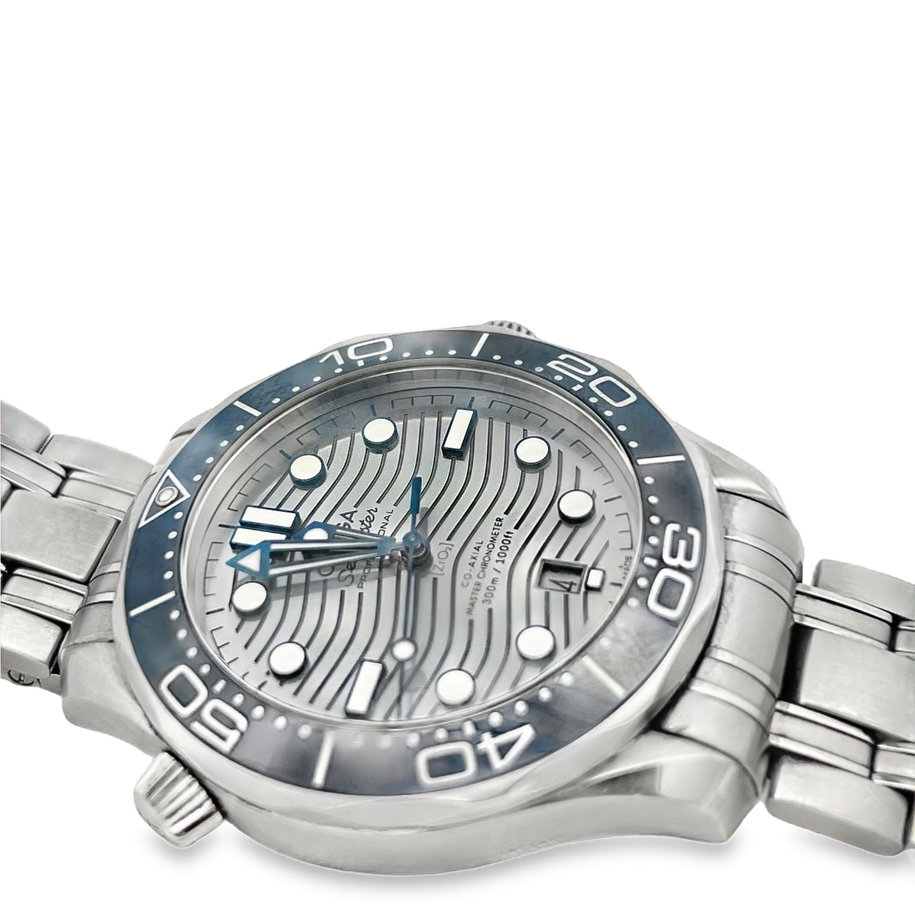 Pre-Owned Omega Seamaster Diver 300M Co-Axial Master Chronometer 42mm Ref. 210.32.42.20.06.001 – Box