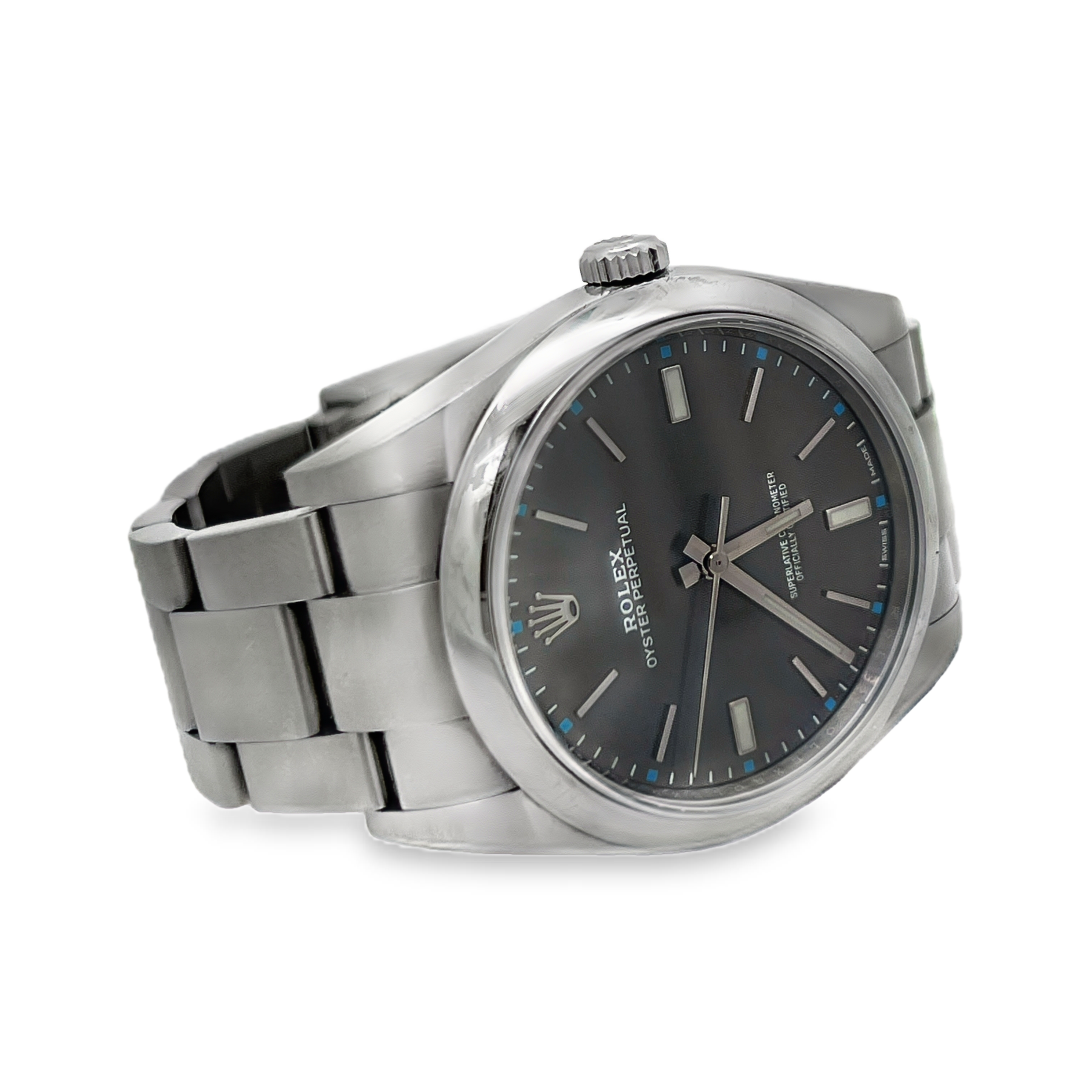 Pre-Owned Rolex Oyster Perpetual 39 Rhodium Dial Ref. 114300 – Box & Papers