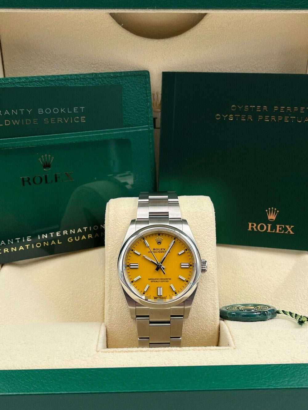 Rolex Oyster Perpetual 126000