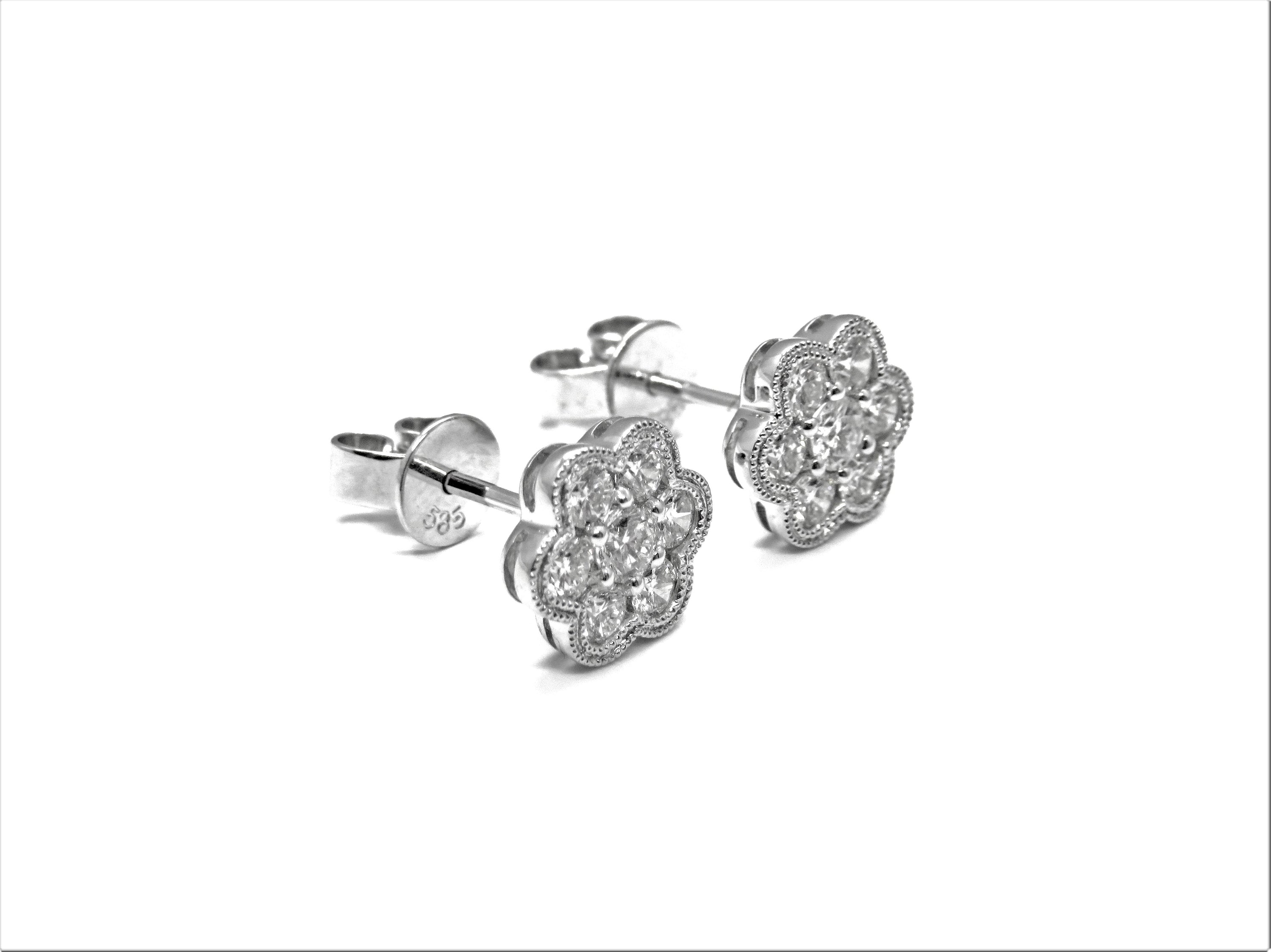 14kt White Gold Diamond Flower Style Earrings