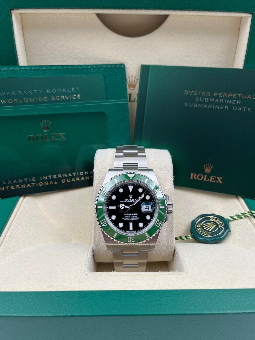 Rolex Submariner Date 126610LV