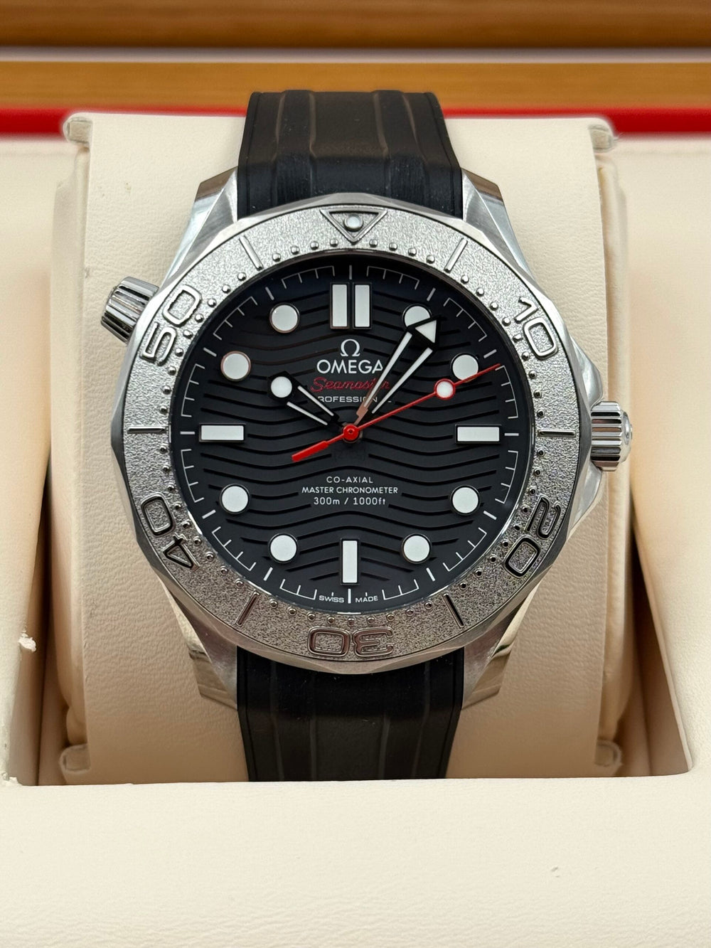 Omega Seamaster 300M Nekton 210.32.42.20.01.002