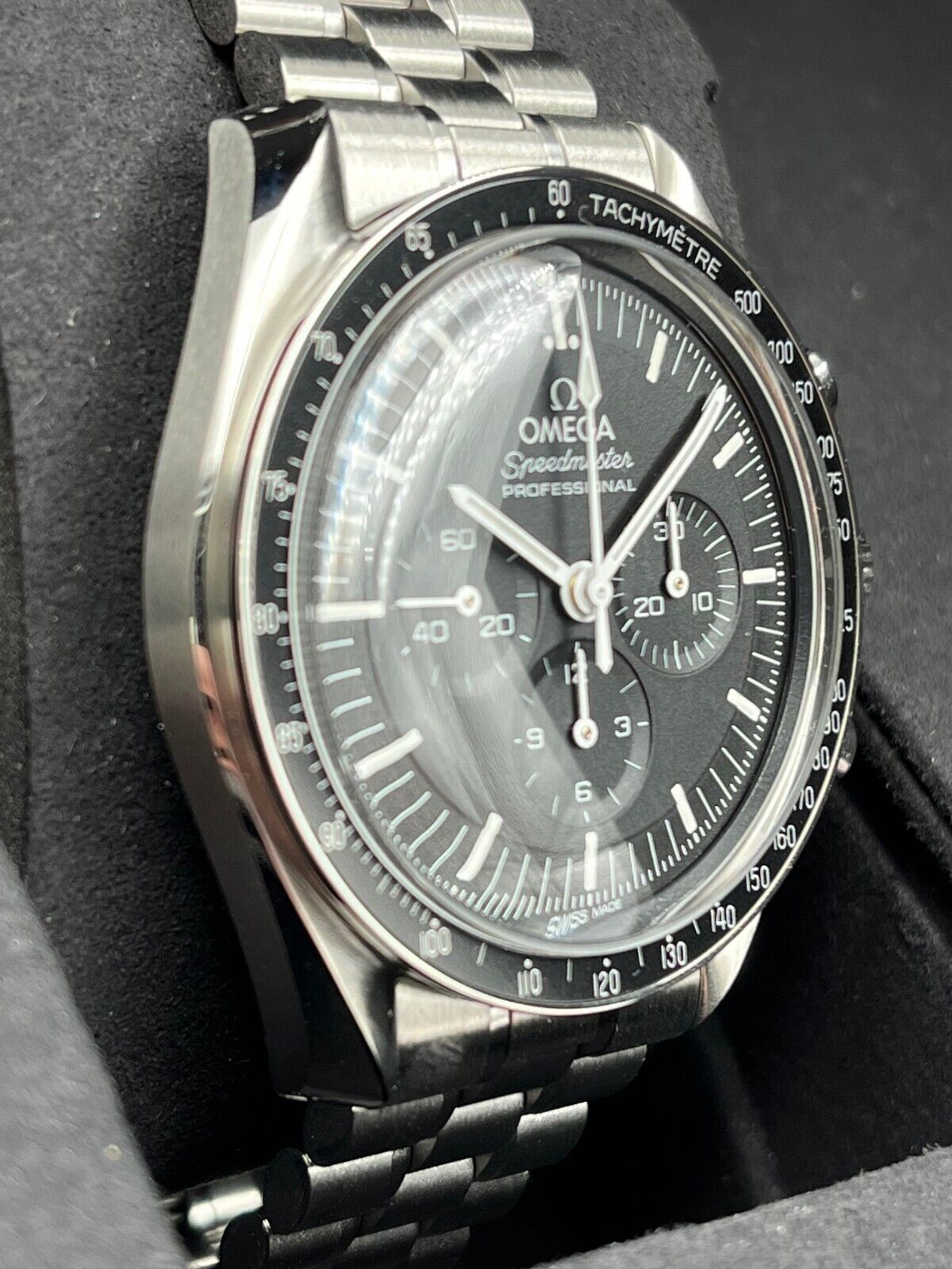 Omega Speedmaster Hesalite 310.30.42.50.01.001