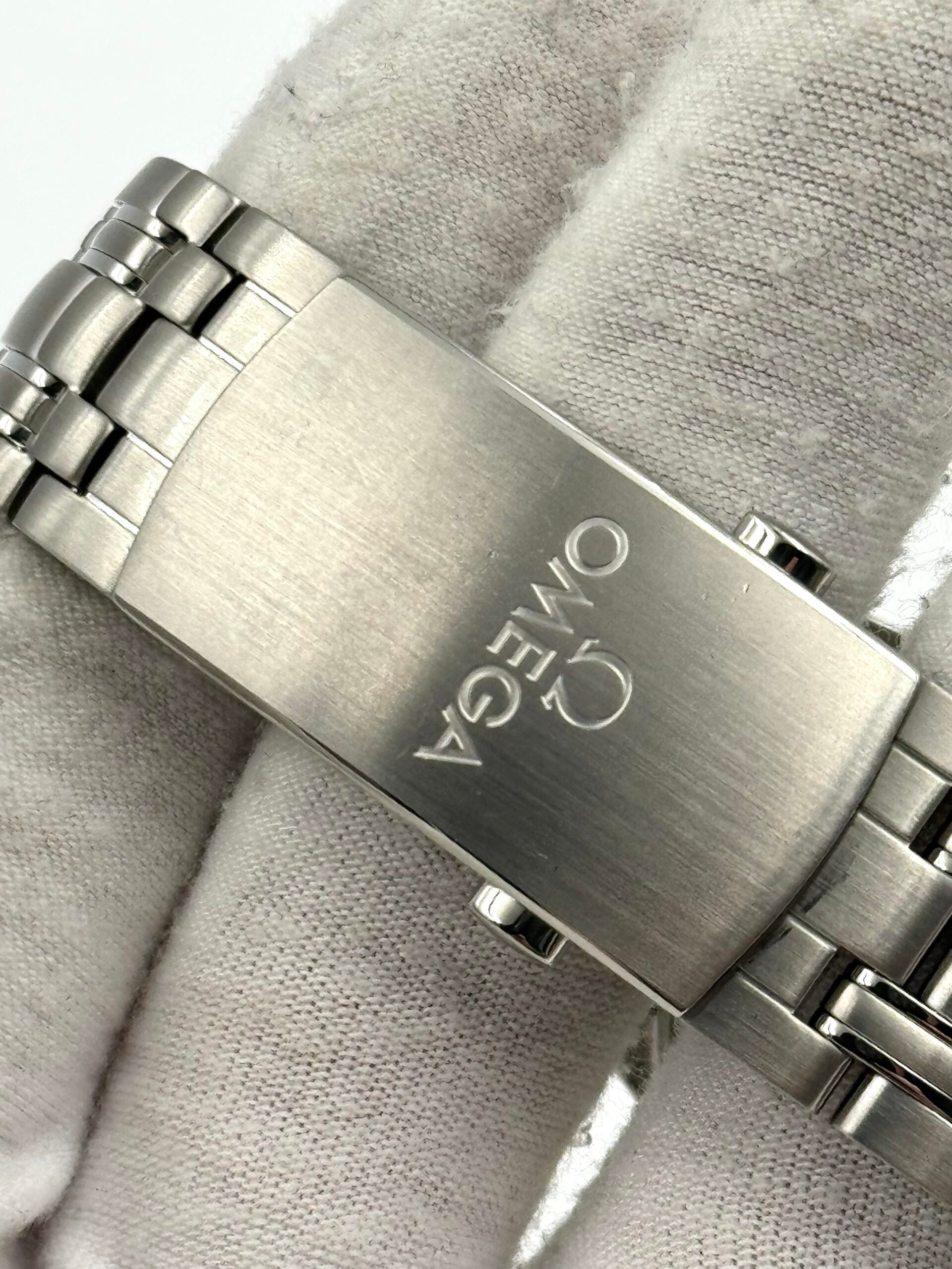 Seamaster 300M 212.30.36.20.51.001