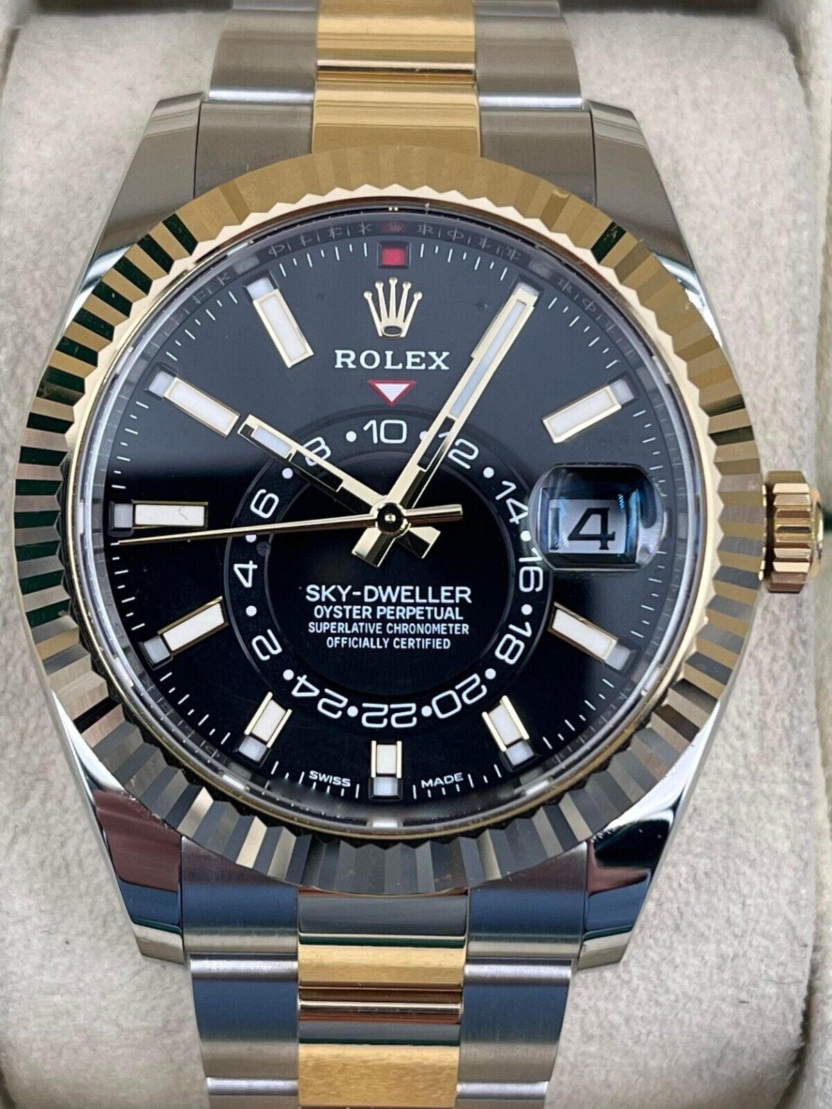Rolex Sky-Dweller 326933