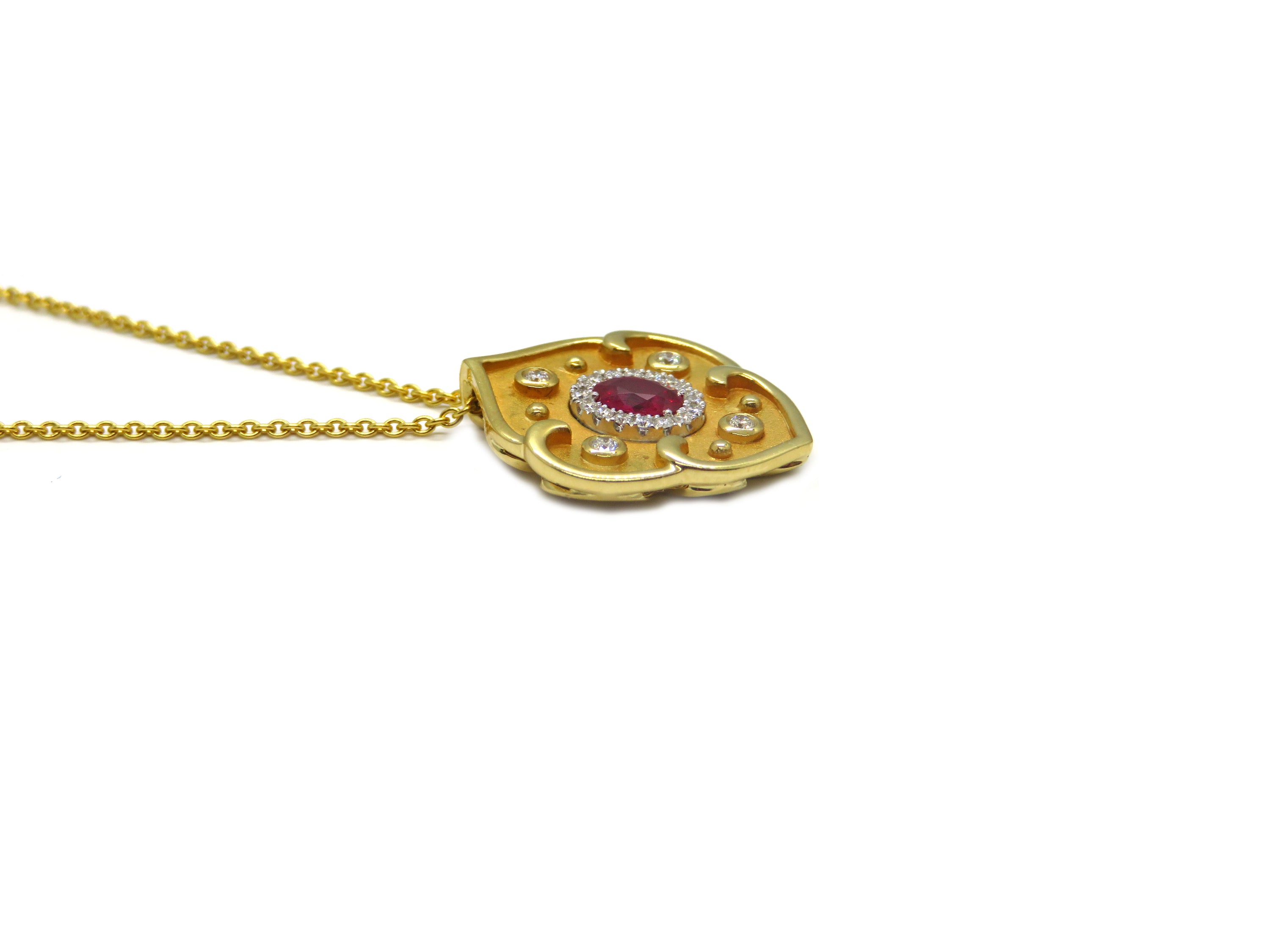 18kt Yellow Gold Ruby & Diamond Pendant Necklace