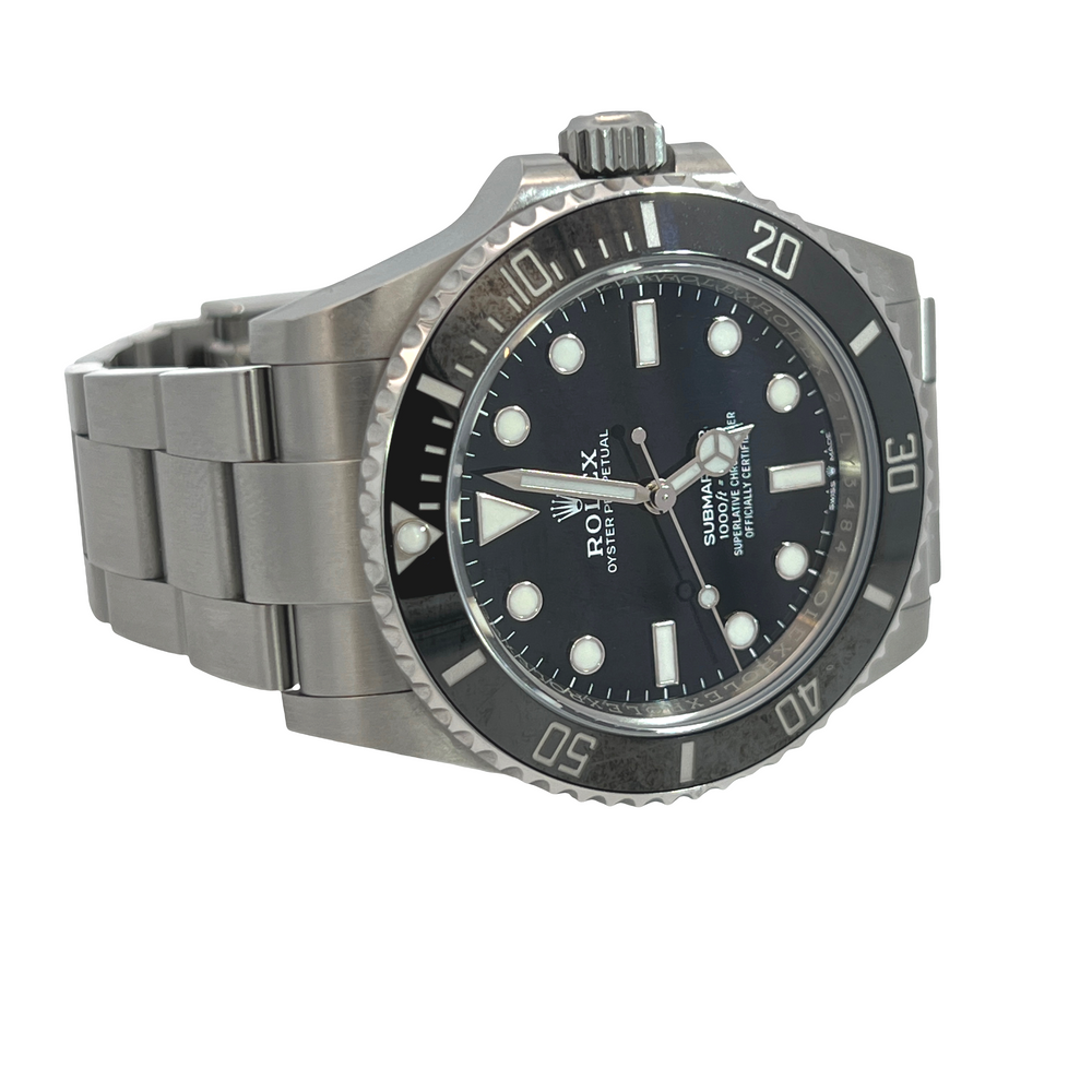 Pre-Owned 2025 Rolex Submariner No-Date 41mm Ref. 124060 – Full Set