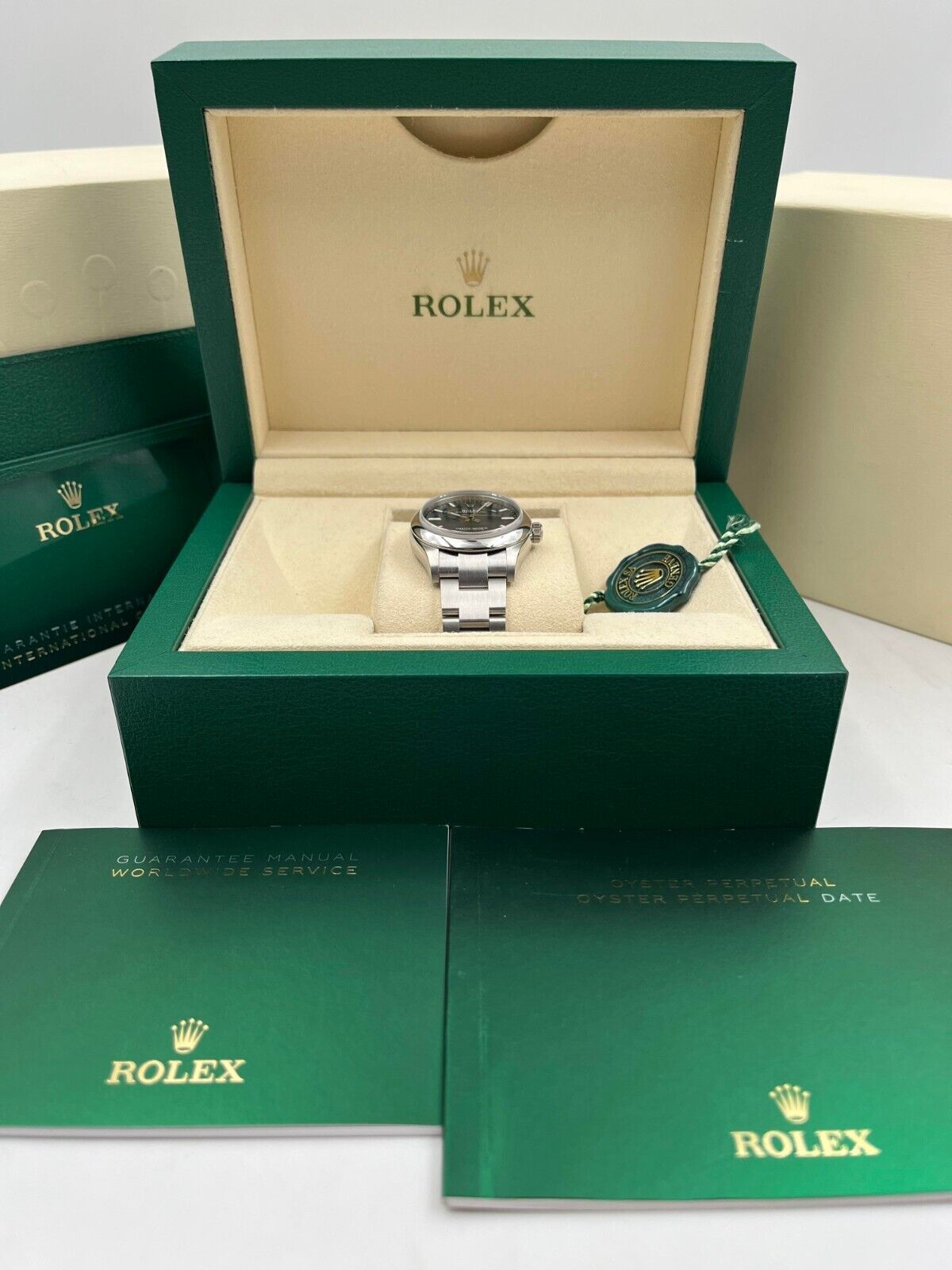 Rolex Oyster Perpetual 277200
