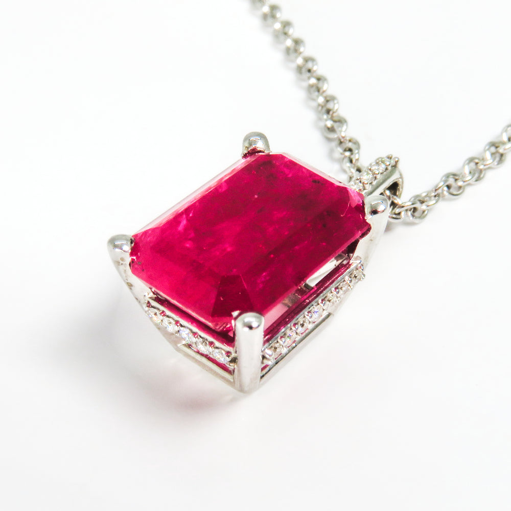 14kt White Gold 5ct Ruby with Hidden Diamond Halo Necklace (5.14ct ruby)