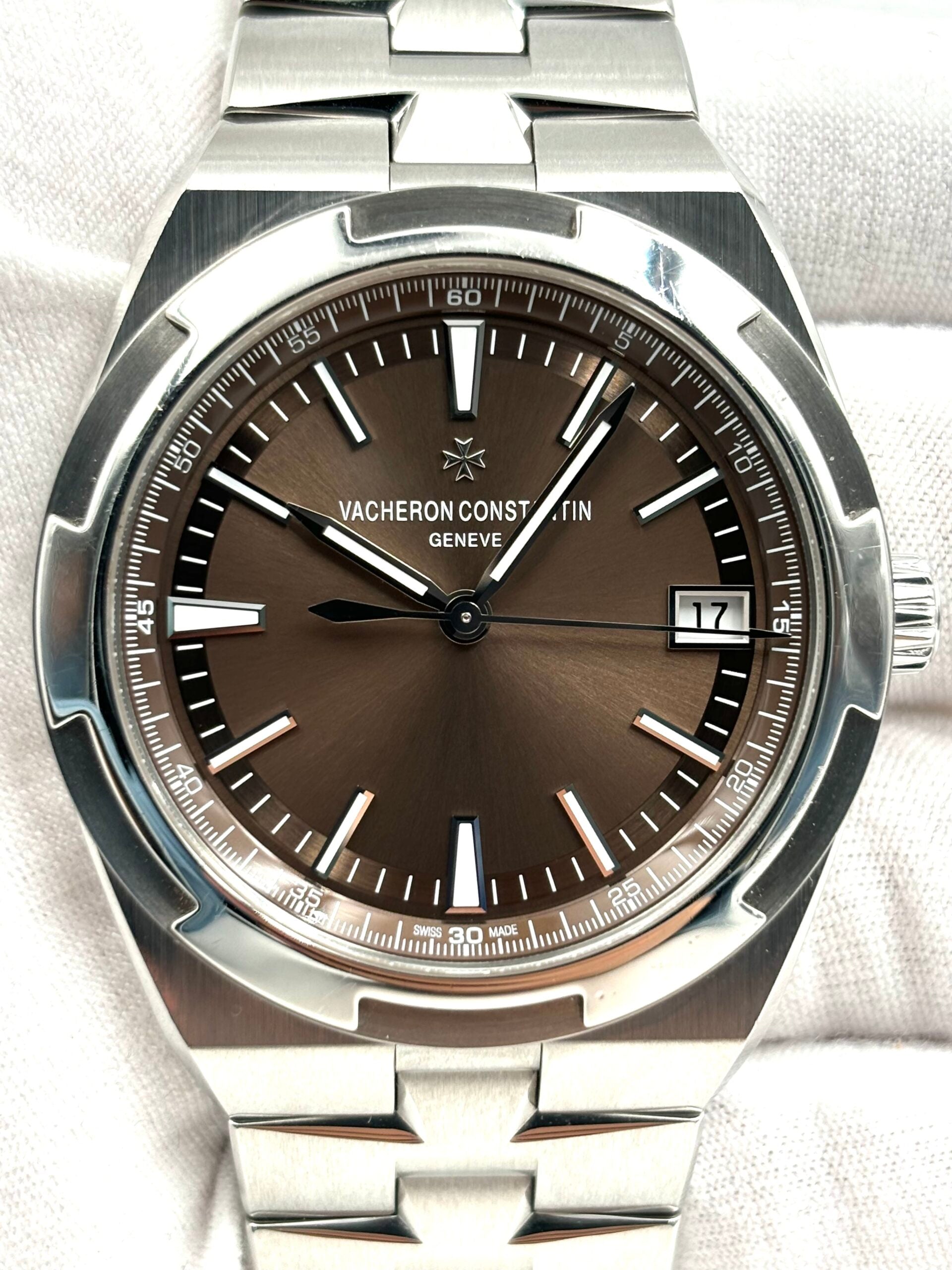 Vacheron Constantin Overseas 4500V/110A-B146
