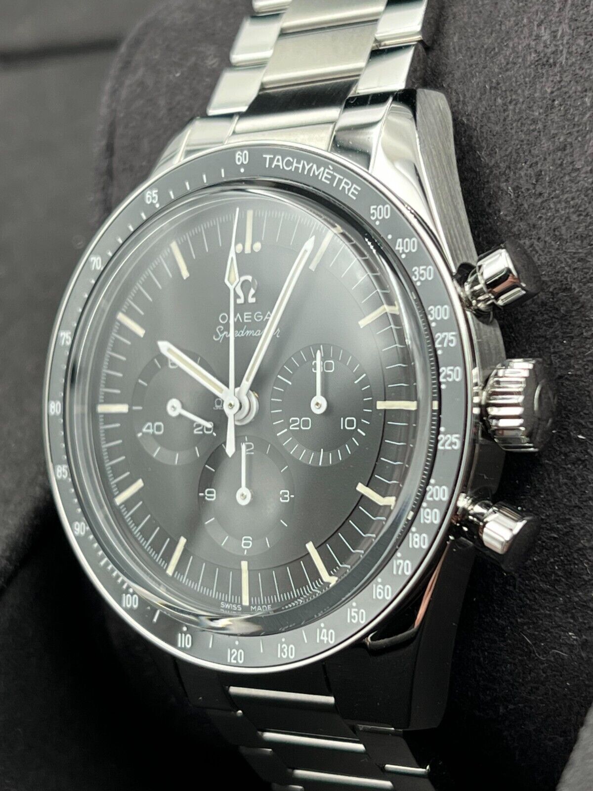 Omega Speedmaster Ed White 311.30.40.30.01.001