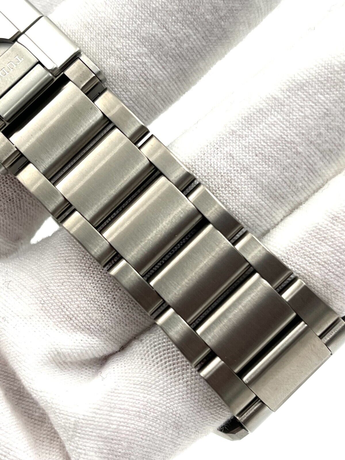 Tudor Pelagos 25610TNL