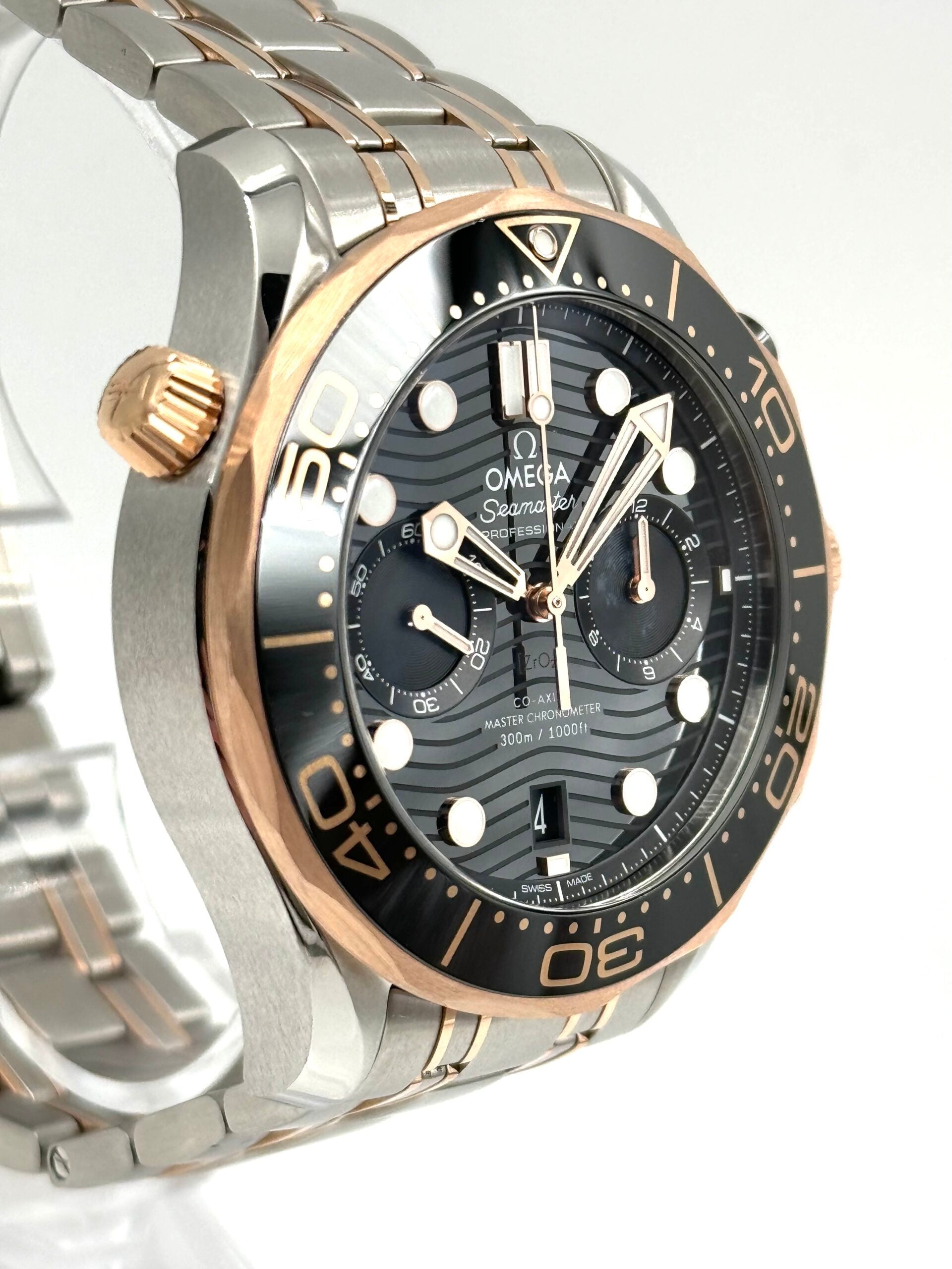 Omega Seamaster 300M 210.20.44.51.01.001