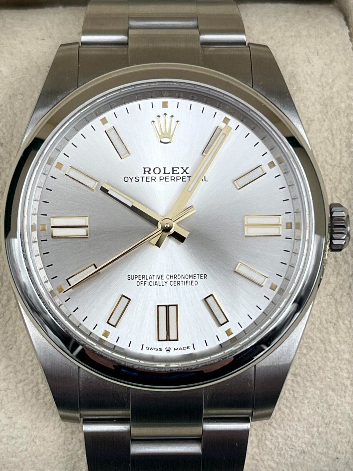 Rolex Oyster Perpetual 124300