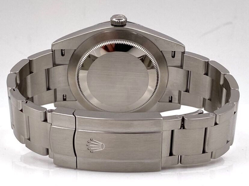 Rolex Oyster Perpetual 124300