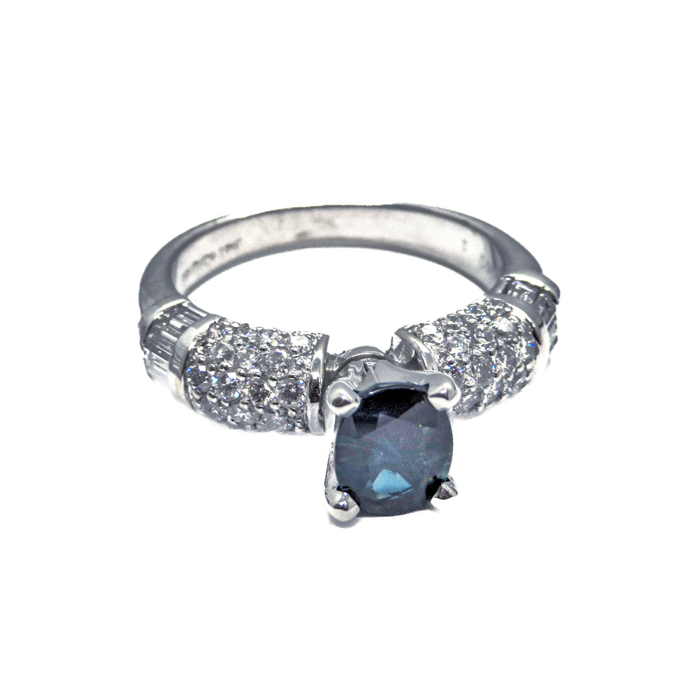 18kt White Gold Diamond and Blue Sapphire Ring