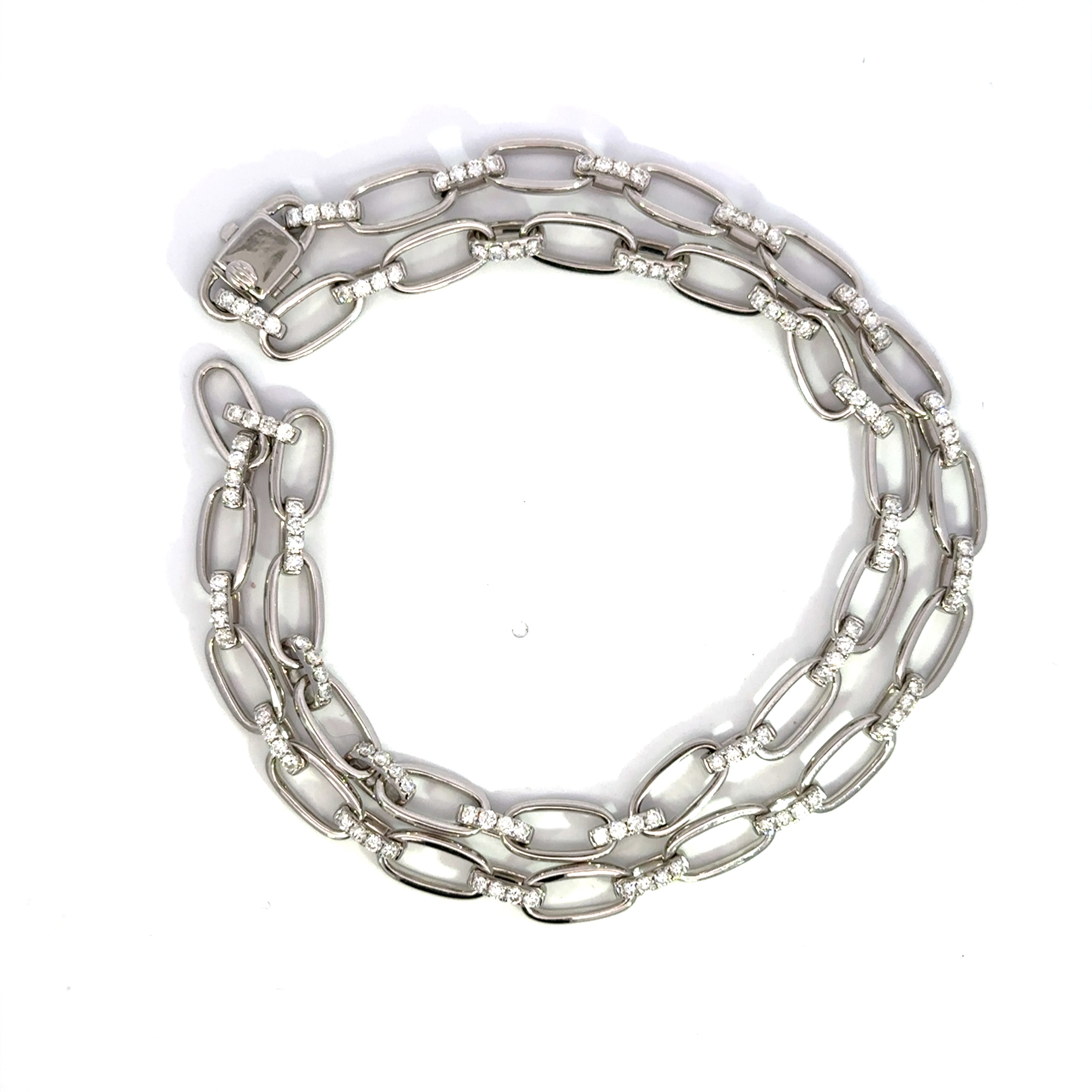 18kt wg Diamond Paperclip Neck