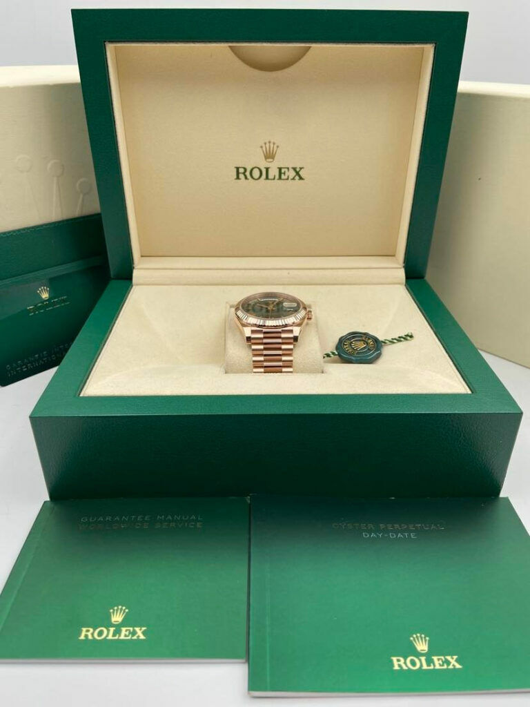 Rolex Day-Date 228235