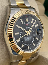 Rolex Sky-Dweller 326933