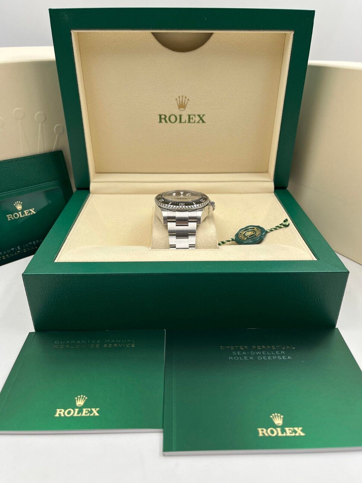 Rolex Sea-Dweller Deepsea 136660