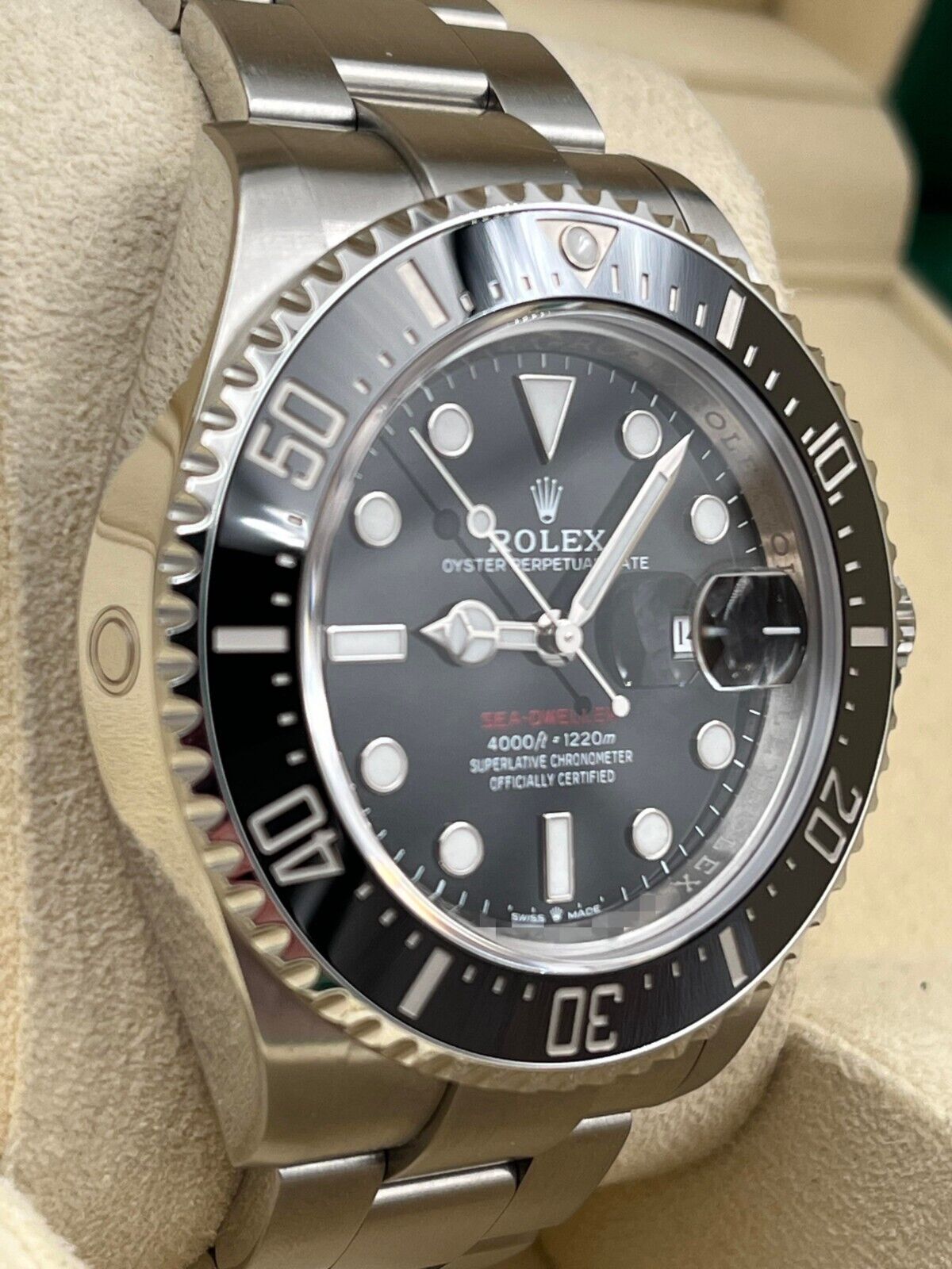 Rolex Sea-Dweller 126600