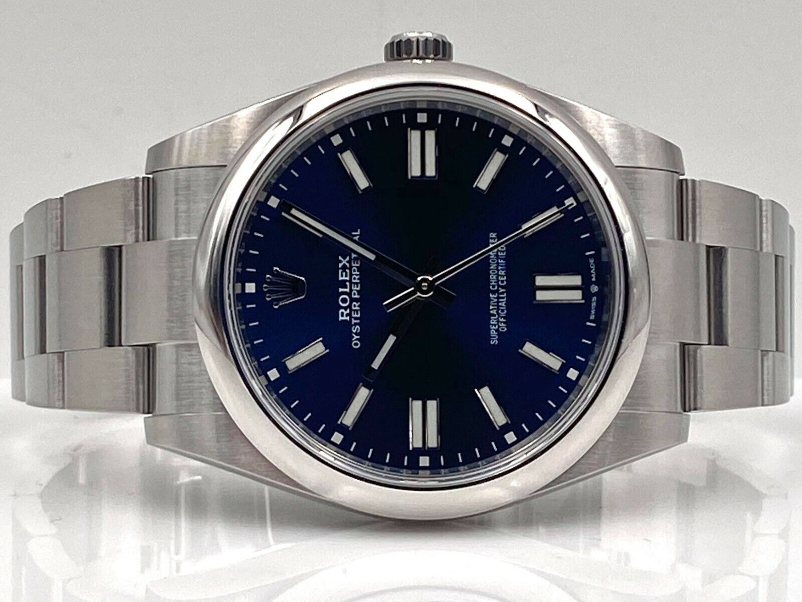 Rolex Oyster Perpetual 124300