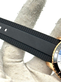 Breitling Superocean R17375