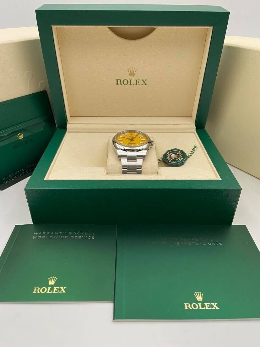 Rolex Oyster Perpetual 124300