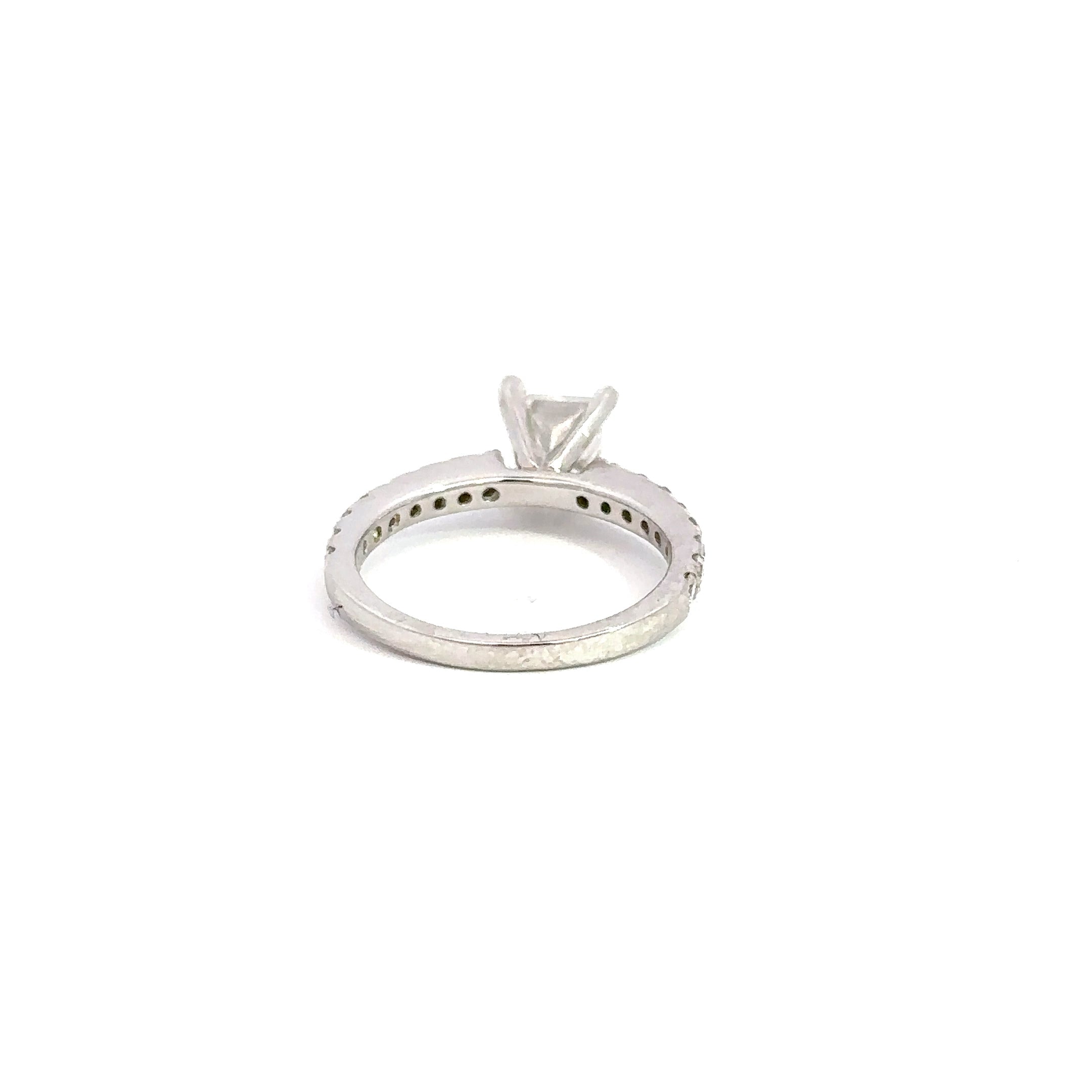 18kt White Gold 1ct Princess Cut Diamond Engagement Ring