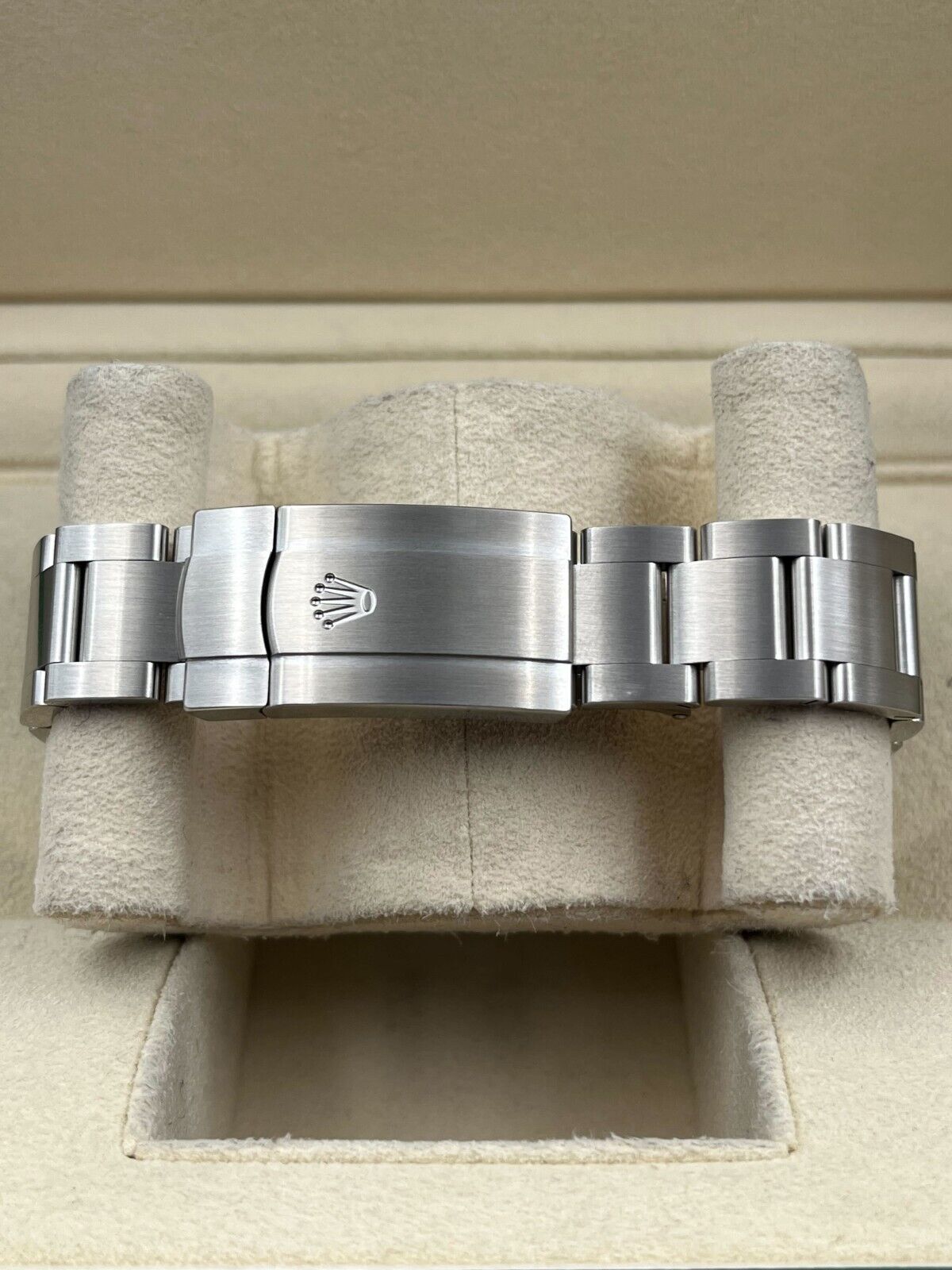 Rolex Oyster Perpetual 124300
