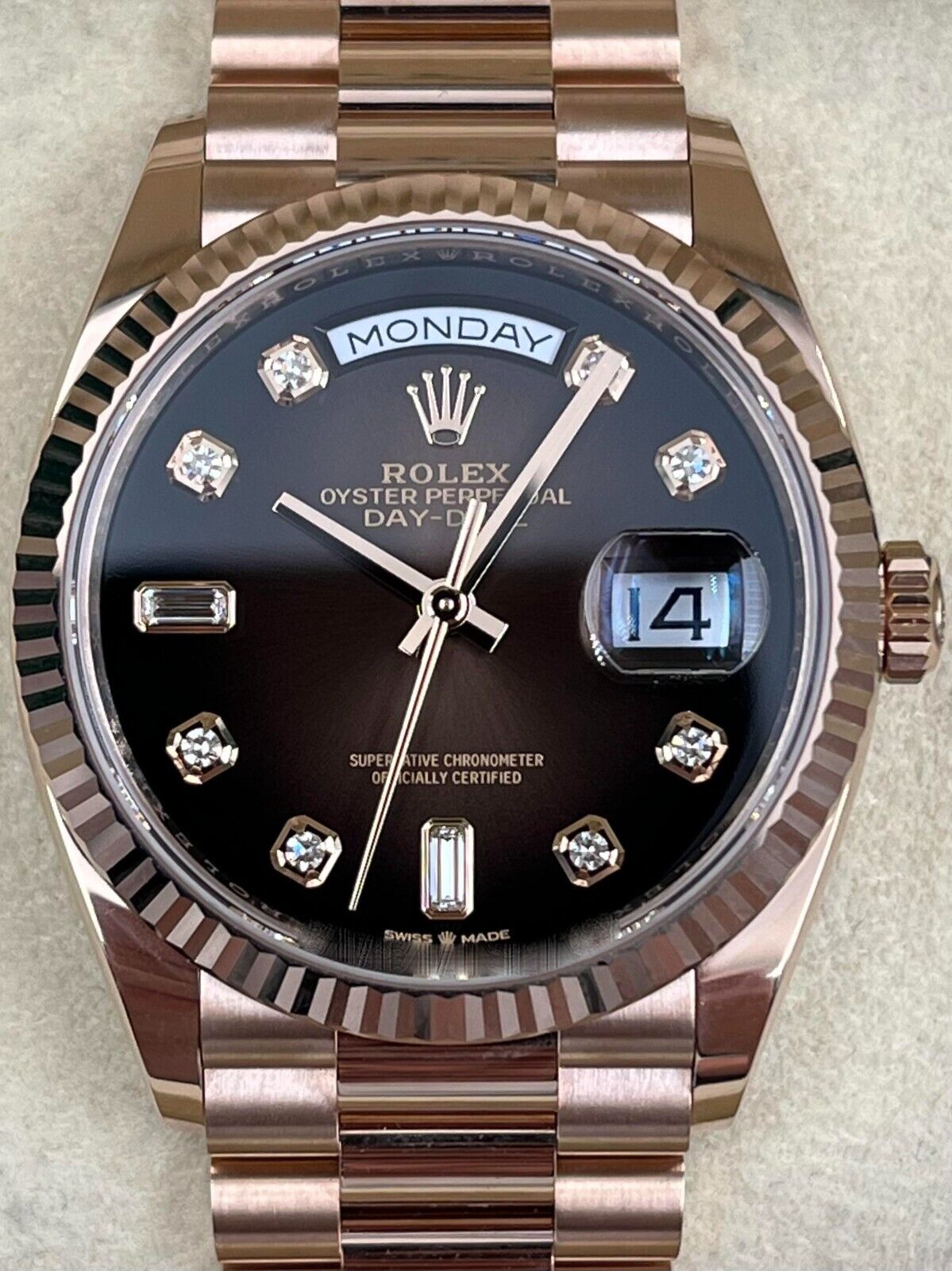 Rolex Day-Date 128235A