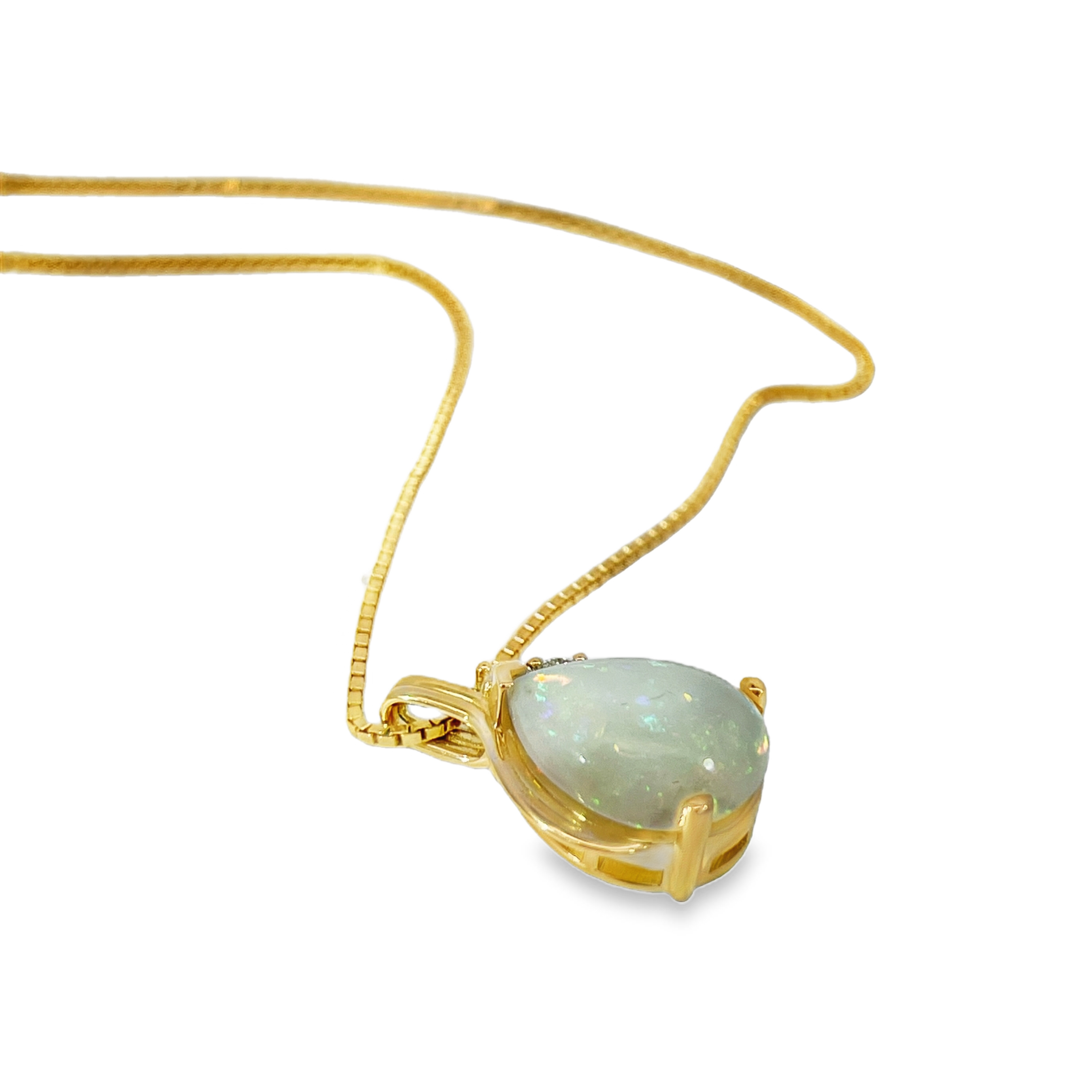 18K Yellow Gold 6.65 Carat Opal & Diamond Pendant Necklace | 18" Box Chain
