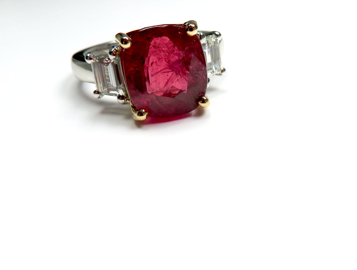 Platinum & 18K Yellow Gold Certified Ruby Ring with Trapezoid Diamonds – 6.80 Carat